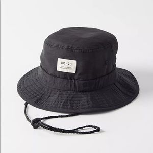 Urban Outfitters UO Safari Drawstring Bucket Hat in Washed Black